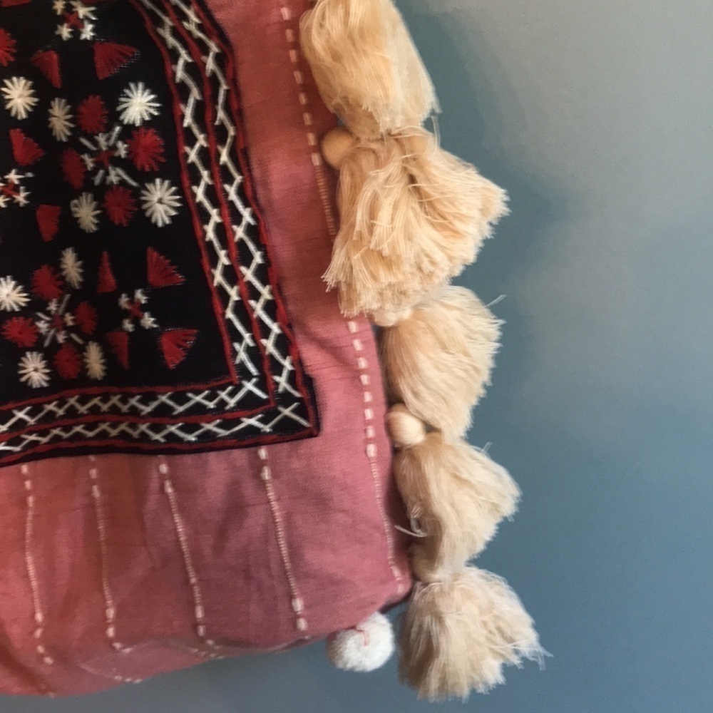 Small boho tote. Beaded shells, embroidery. Mixed media. Patchwork. Beach summer - Picture 3 of 11